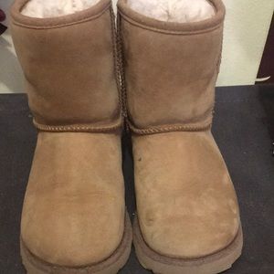 Kids Ugg *name your price*